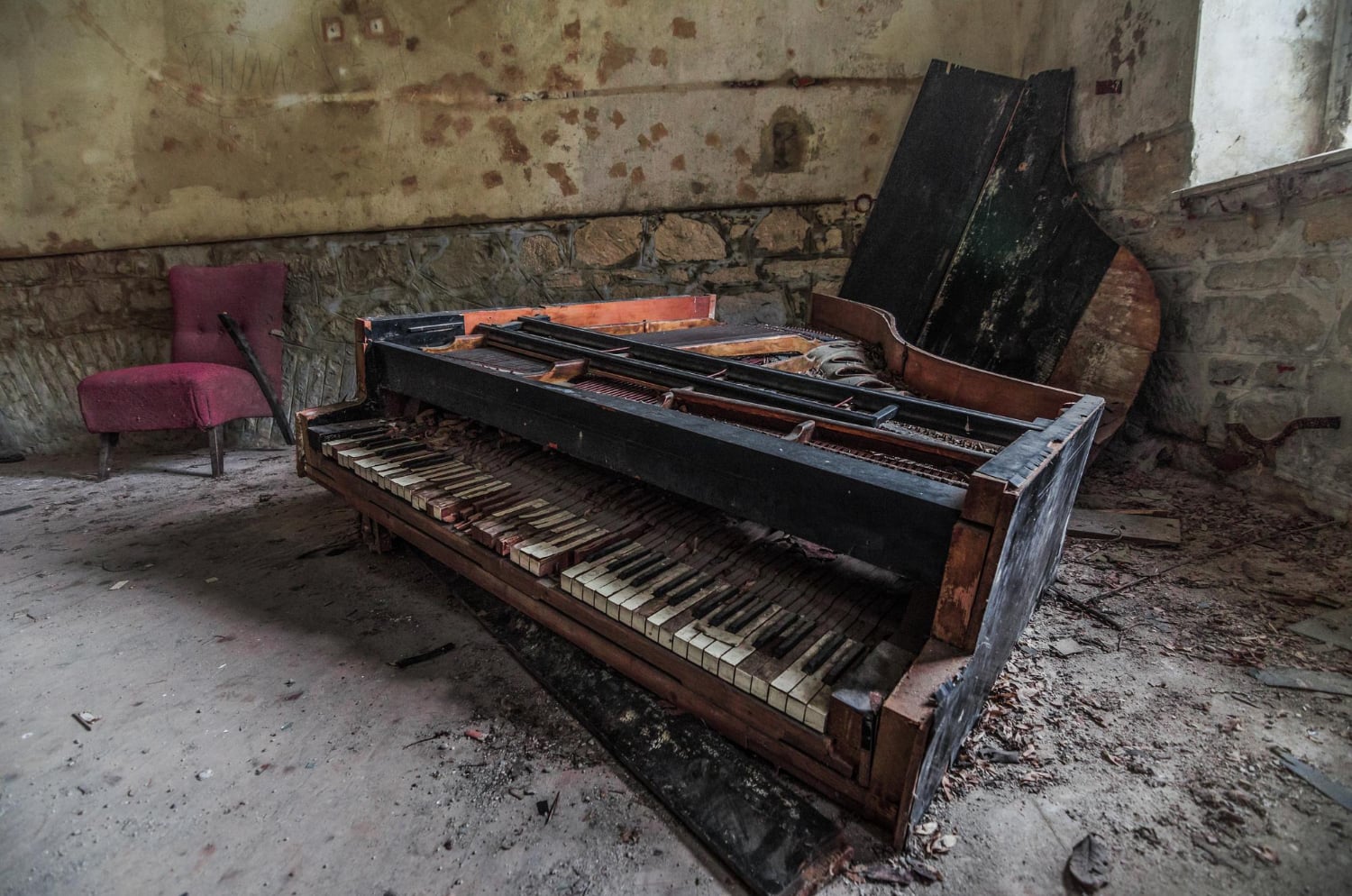 Piano Recycling Service